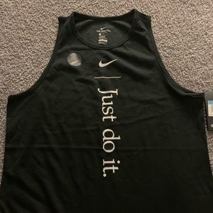 Nike tank